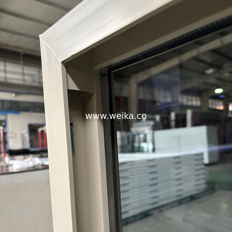 Einfach aufgehängte Fenster aus weißem Vinyl in kundenspezifischer Größe